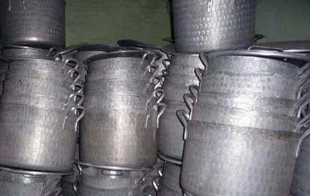 Nồi nhôm quân dụng gò