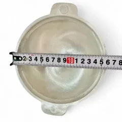 Chảo gang đúc đo kích thước bằng thước dây, Phương Cảnh cấp sỉ